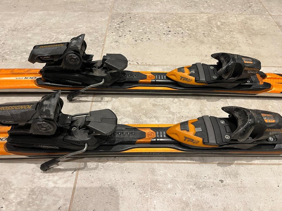 Alpinski, Rossignol 9X ti OVERSIZE, str. 174 cm