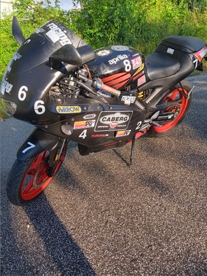 Aprilia RS 50, 2005, 6500 km, Sort, Sælger denne fine lækre Aprillia RS50 med 125 CC. Køre fantastis