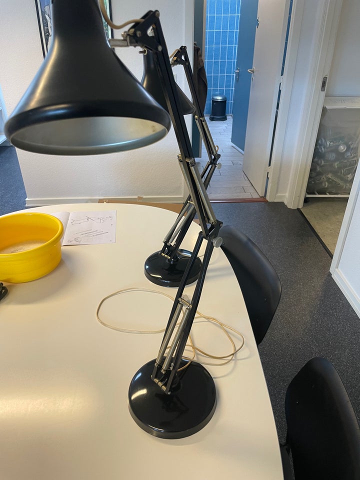 Anden arkitekt, Ukendt. Vintage , arkitektlampe