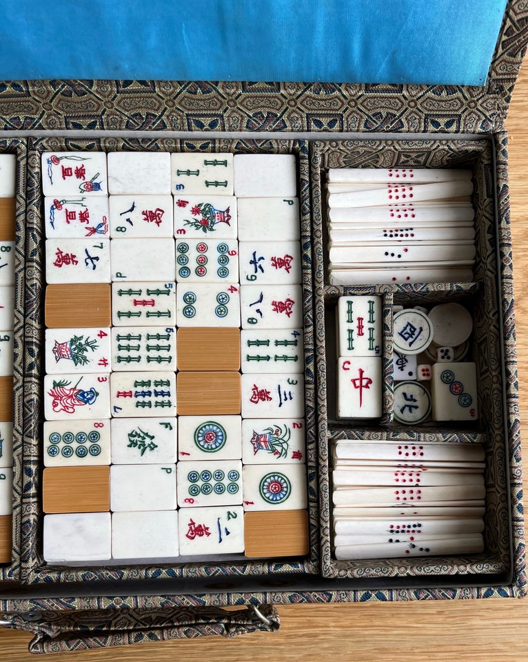 Spil, Kinesisk mahjong spil af bambus og ben