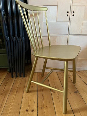 Spisebordsstol, Træ, Pindestol - guldfarvet, Fin guldmalet pindestol - kan evt. bruge en klat lim, m