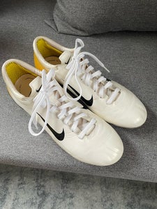 Nike hotsell vapor 44