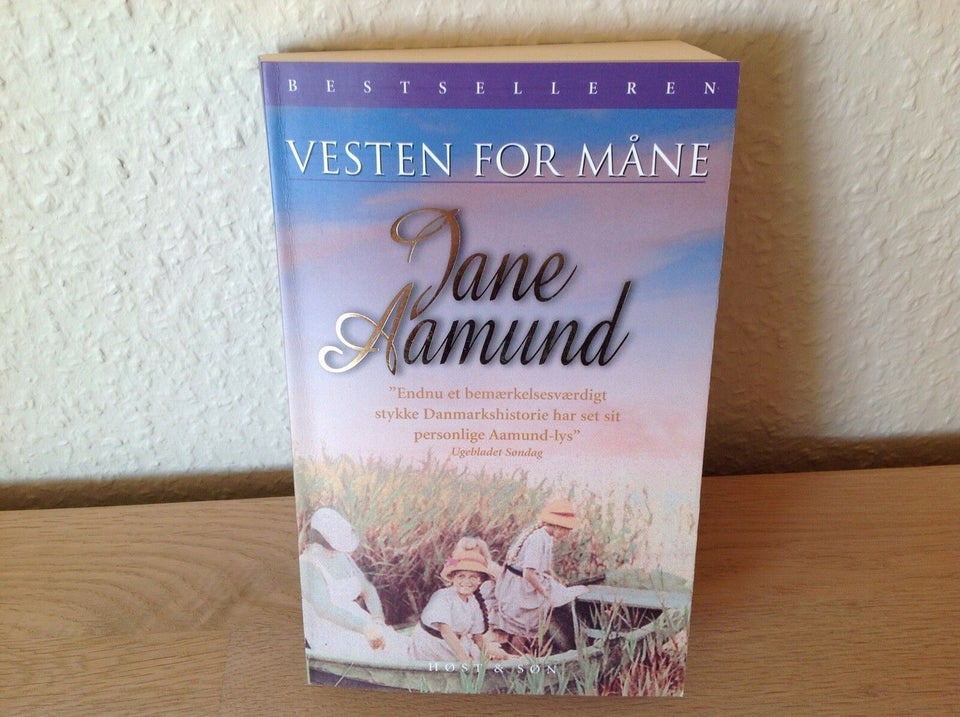 Vesten for måne, Jane Aamund