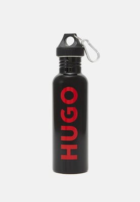 NY Hugo Boss 750 ml vandflaske, HUGO BOSS, NY Hugo Boss vandflaske / drikkedunk sælges (gave jeg ikk