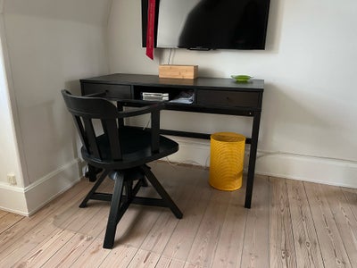 Skrivebord, Ikea, b: 118 d: 50 h: 76, Velholdt, mindre skrivebord. Perfekt til drengeværelset. 