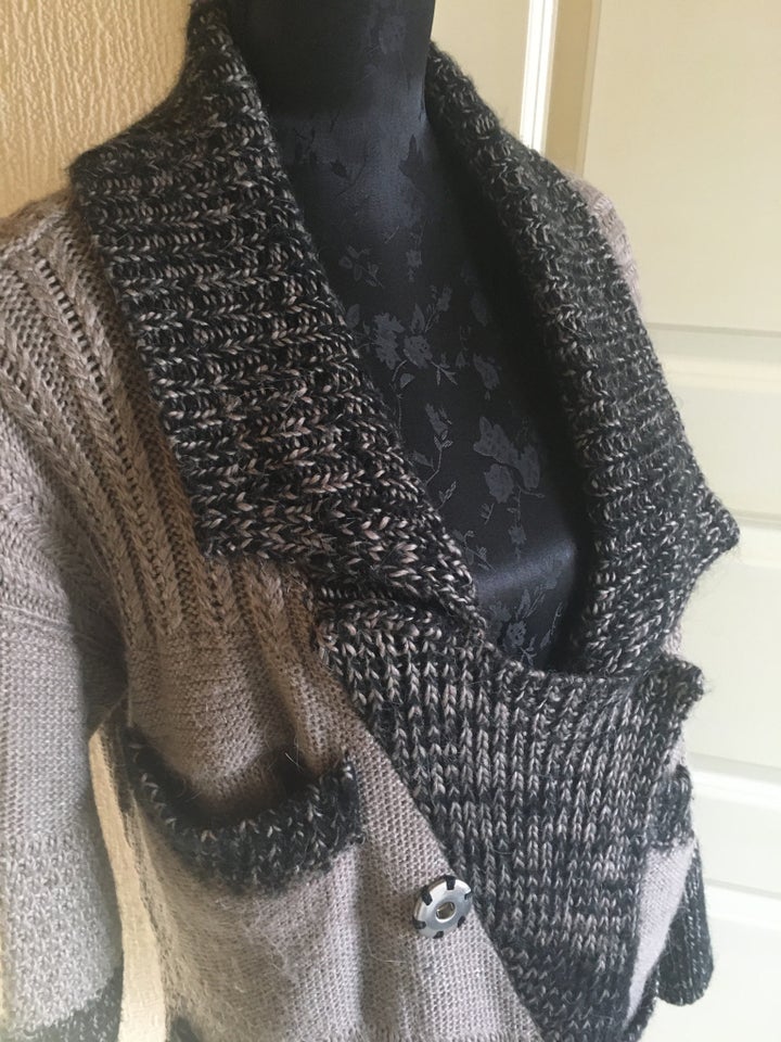 Cardigan, Munthe plus Simonsen, str. 38