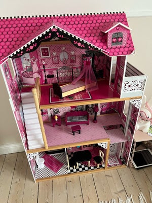 Dukkehus, Barbiehus, Fint kidcraft barbiehus med elevator og møbler. I meget pæn stand. 