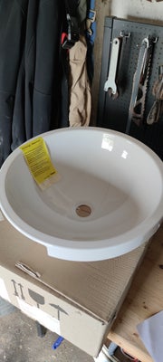 Håndvask, To Helt nye stål håndvask til en halve indbygning. Diameter 45 cm. Kan sælges separat elle