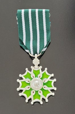 Medalje, Frankrig orden, 
Kvalitets reproduktion af denne sjældne franske orden
Den franske ridderor