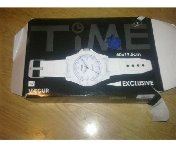 Vægur, Time exclusive