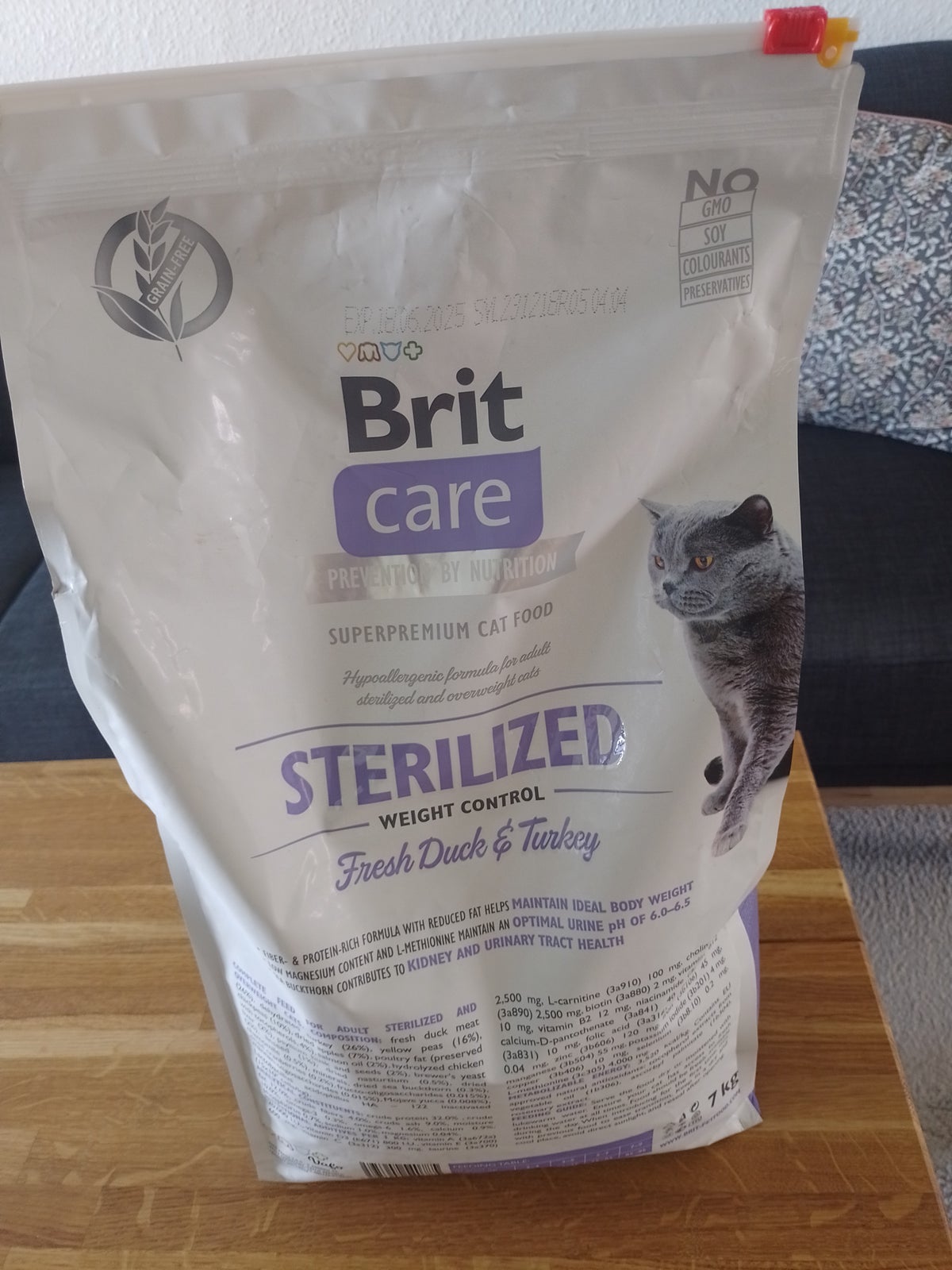 Kattefoder, BRIT weight control sterilized