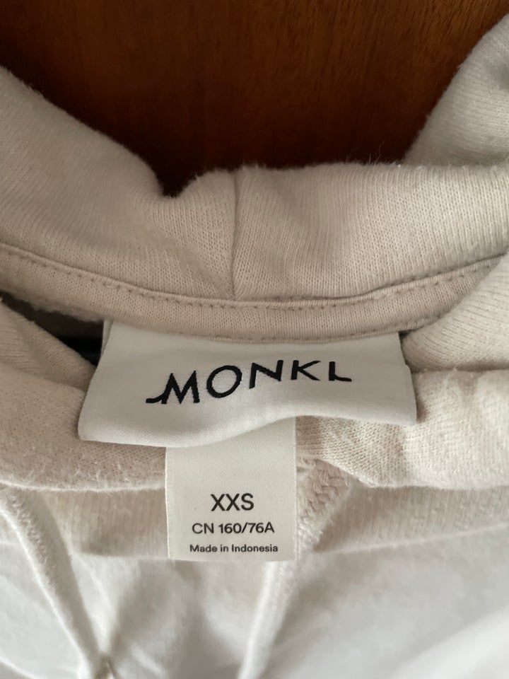 Sweatshirt, Hoodie, Monki