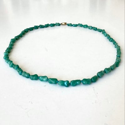 Halskæde, halvædelsten, Vintage Grøn Aventurin Kæde, En fin ældre stenkæde med poleret perler i halv