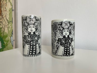 Porcelæn, Vase, Bjørn Wiinblad, Pris er pr stk

Flora vaser fra Bjørn Winblad
I perfekt stand. Står 