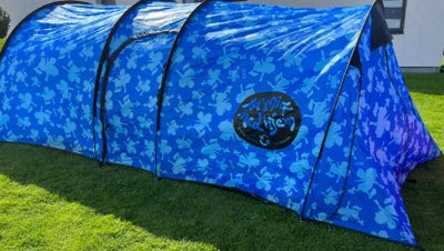 Telt, 4-6 personers SMUK telt med to kabiner. 
Står som nyt. 
