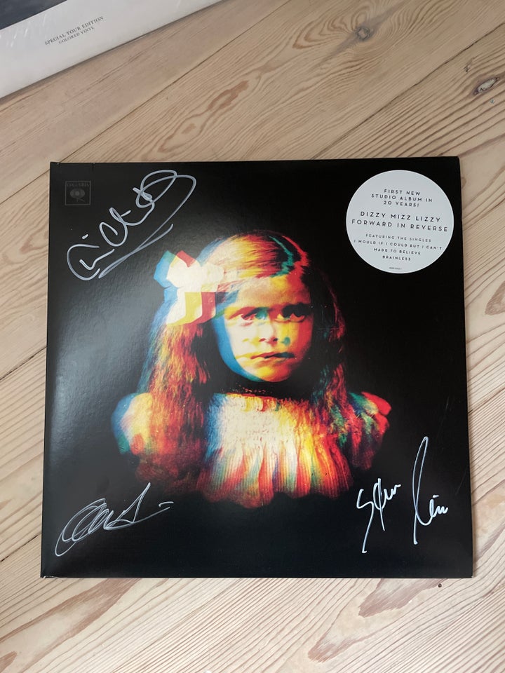 LP, Dizzy Mizz Lizzy , Forward in reverse