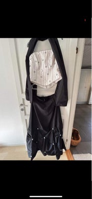 Corsagekjole, Ukendt, str. XL,  Ubrugt, Gallakjole delt op i nederdel og corsage top
Sjal medfølger 