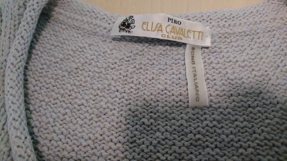 Cardigan, Piro Elisa Cavalett, str. 38