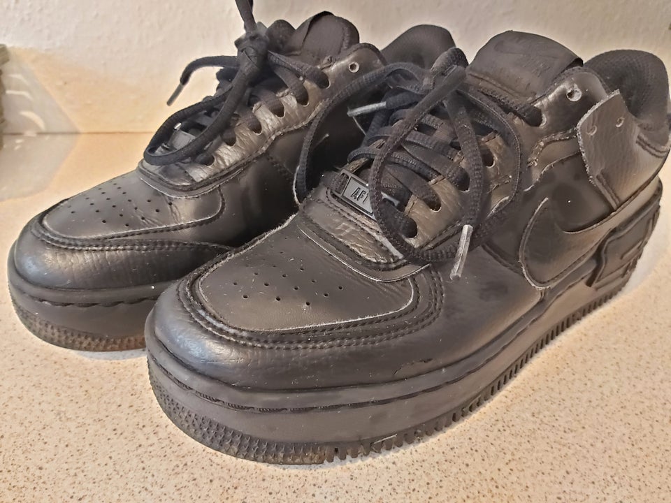 Sneakers, str. 37, Nike Air Force 1 Junior – dba.dk – Køb Salg af Nyt