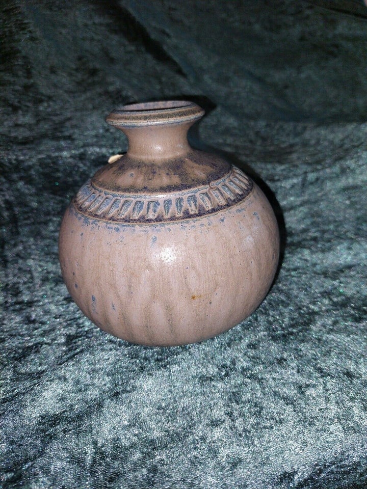 Keramik, Vase, LØVEMOSE