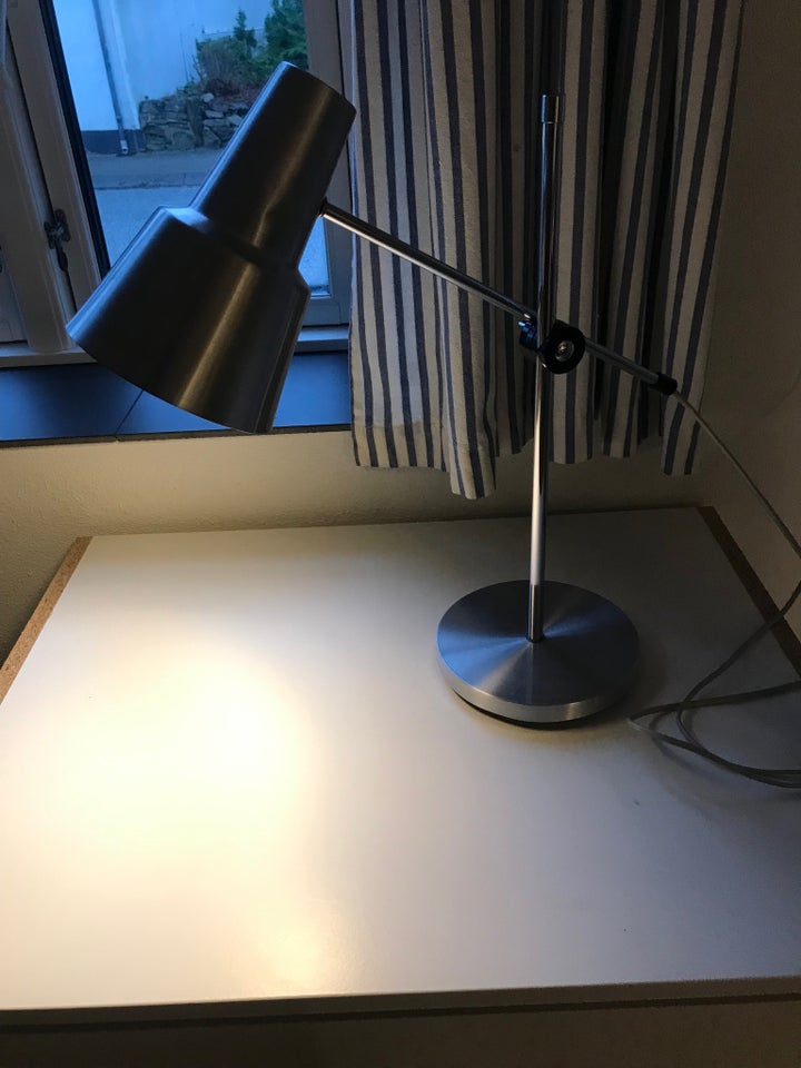 Arbejdslampe, MS Belysning