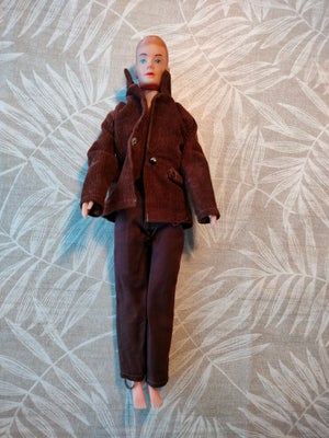 Barbie, Ken (Barbie) dukke vintage, Ken (Barbie) dukke vintage
Højde ca 30cm
Se billederne