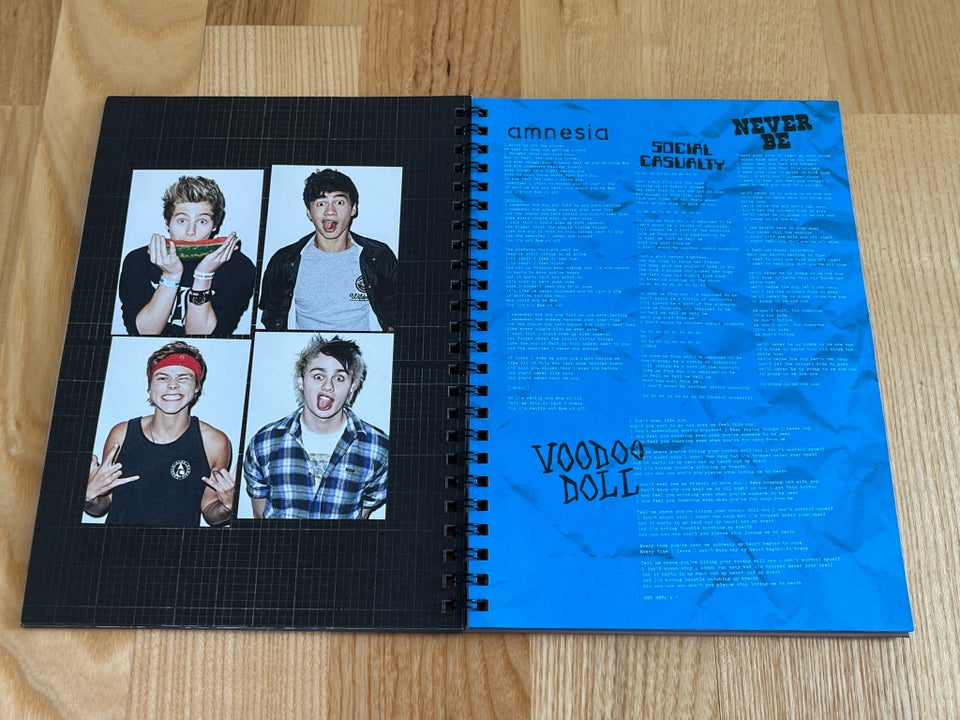 5SOS 5 Seconds of Summer Debut USA Deluxe CD