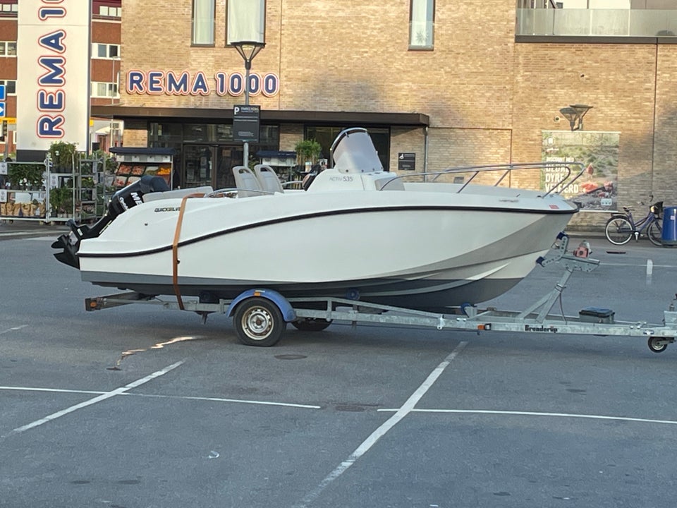 Quicksilver, Styrepultbåd, årg. 2013