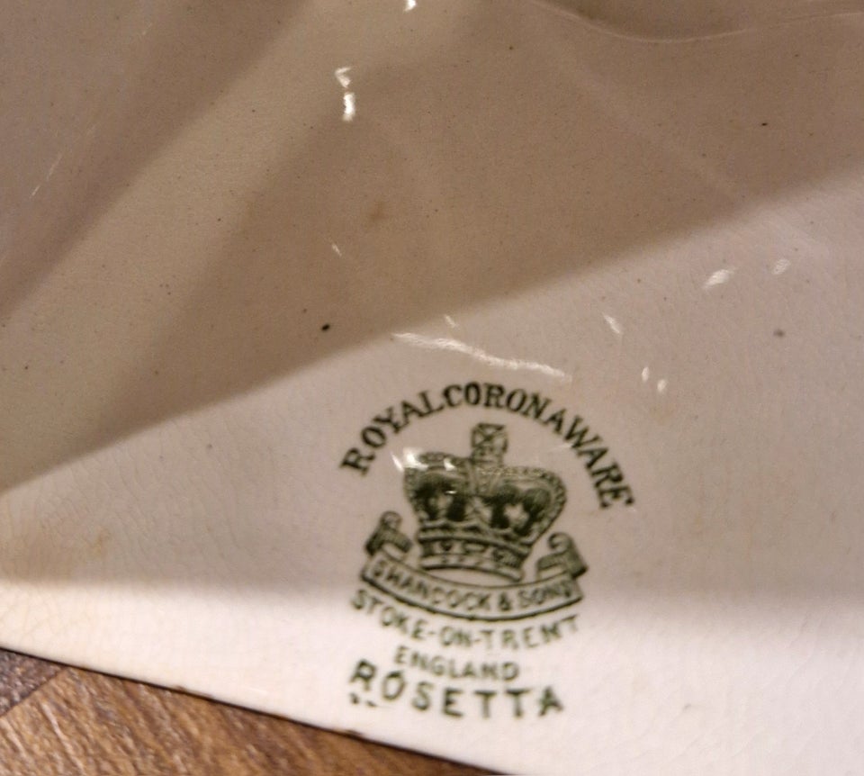 Porcelæn, Antik engelsk osteklokke/smørfad, Royal Corona