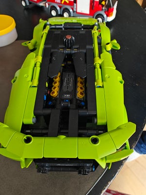 Lego Technic, Bil, Har denne bil til salg dsv ikke bog med