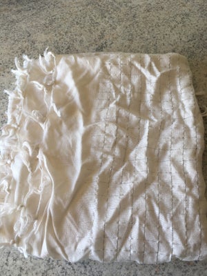 Tørklæde, Garanteret helt nyt, ukendt, str. 90 x 88 cm,  råhvid med sølvtråde,  viscose,  Ubrugt