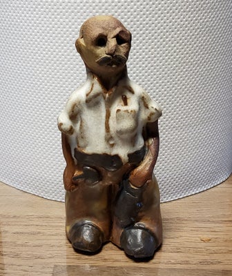 Keramik, 70'er Tremar keramik figur, Måler 12 cm I højden og fejler ikke noget. Lidt smårevner i nak