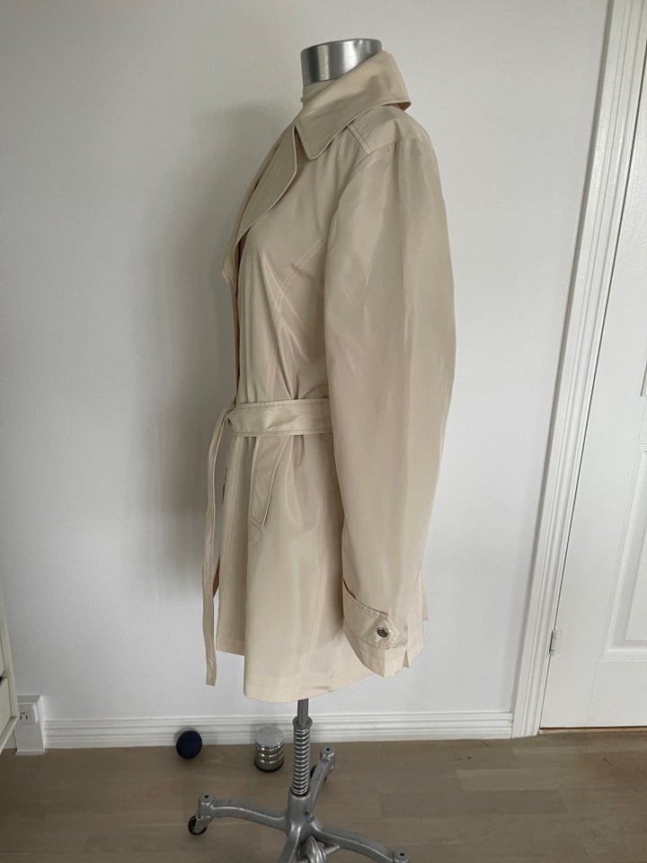 Trenchcoat, str. 42, Ralph Lauren