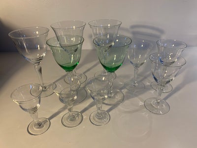 Glas, Vinglas, Elegante vinglas (rødvin, hvidvin Portvin/hedvins glas, snapse glas) uden skår
Kan ev