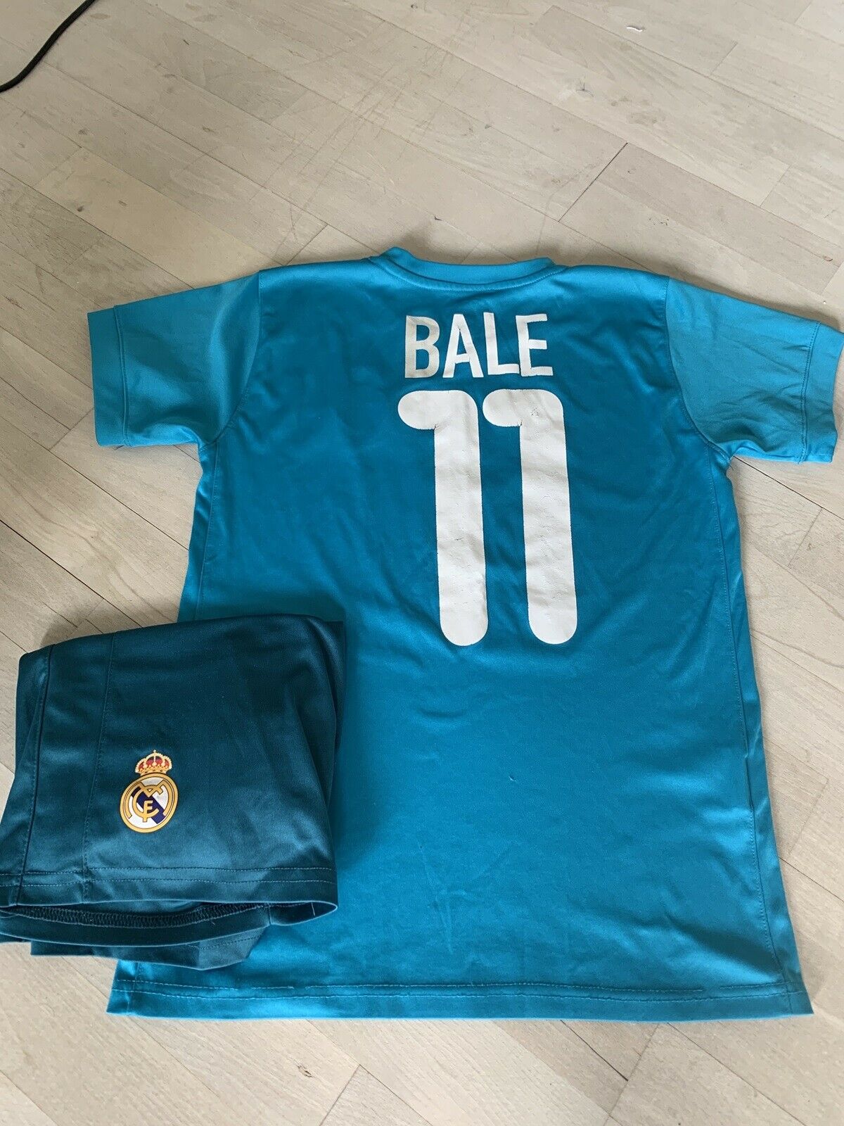 Fodboldtrøje, Real Madrid x Bale, RM – dba.dk – Køb og Salg af Nyt og