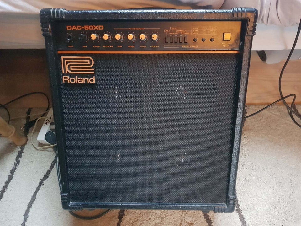 Guitarcombo, Roland DAC-50 XD, 50 W
