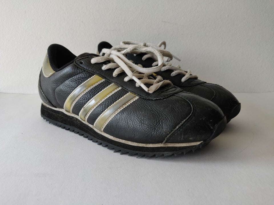 Sneakers, adidas, str. 40