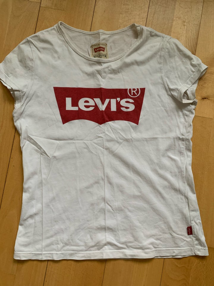 T-shirt, T-shirt, Levi’s