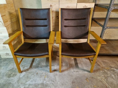 Wegner, 1 sæt stole, WEGNER AP 50 H.
BEGGE STOLE NYBETRUKKET. 
3500,- PR STK. 
Sælges samlet for 600