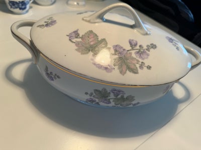 Porcelæn, Suppeterrin og stort fad , Edelstein  bavaria, Suppeterrin og stort fad 
Brugt, uden skår.