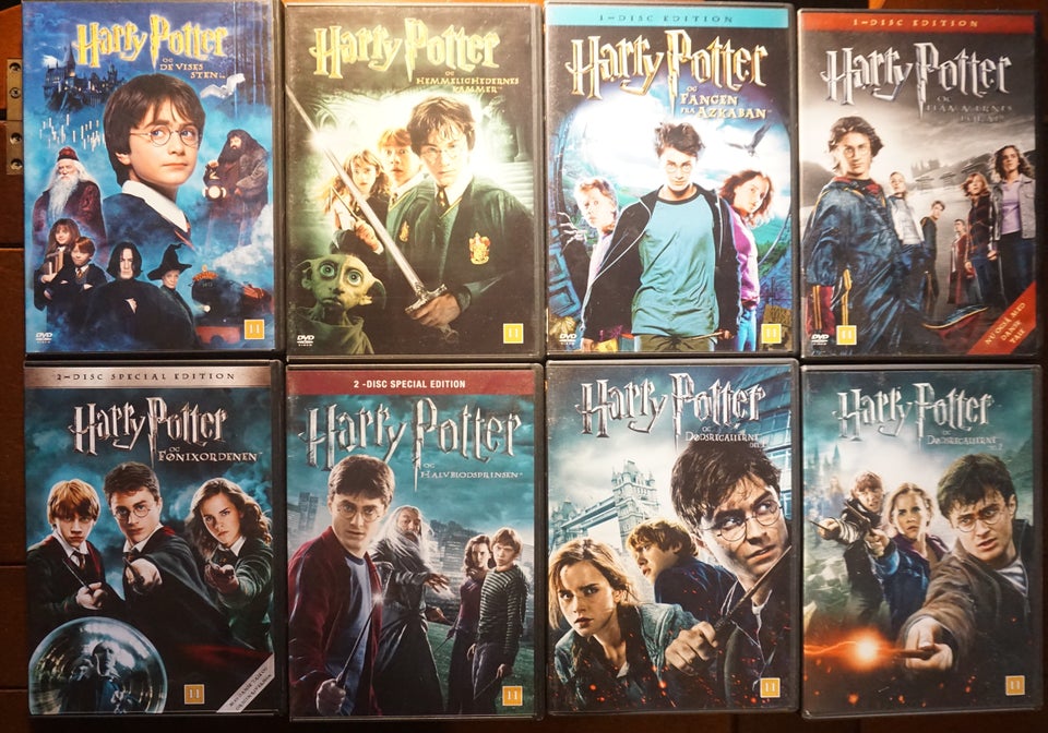 Harry Potter 8 Film DVD Collection & Trivial Pursuit