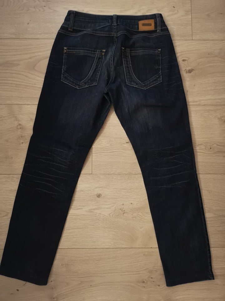 Jeans, Pulz, str. 28