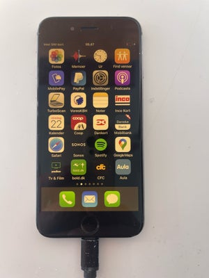 iPhone 6, 64 GB, aluminium, God, Brugsspor. Ingen ridser på skærm. 
Bagside har nogle ridser (se fot