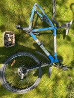 Cube Reaction classis, anden mountainbike, 27 gear