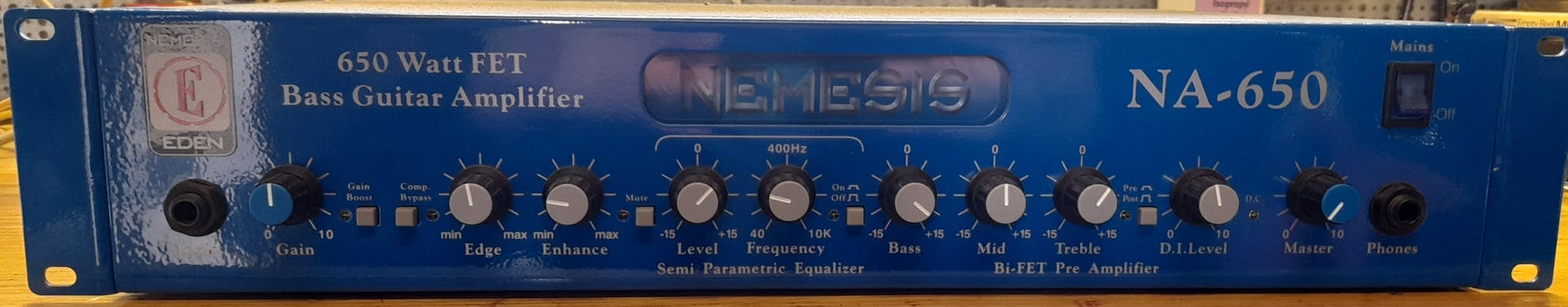 Guitarforstærker, Nemesis NA-650, 650 W