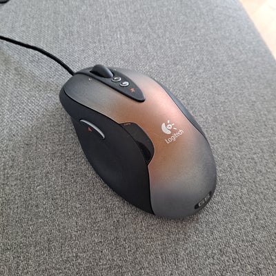 Mus, Logitech, G5, Rimelig, Selling this gaming mouse without weights. All functions work and overal