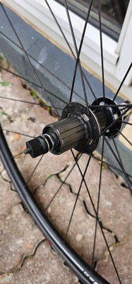 Hjul, Campagnolo Axis 2.0 hjulset, Fint hjulset fra Campagnolo med dæk fra Specialized. Passer 11-sp