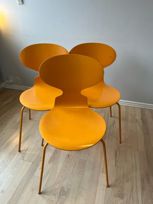 Arne Jacobsen, stol, Myren, 3 stk. Arne Jacobsen Myre stole.
Fin stand og med fast ryg.
Orange.
Gamm