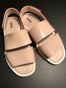 Find Flade Sandaler - køb og nyt og brugt