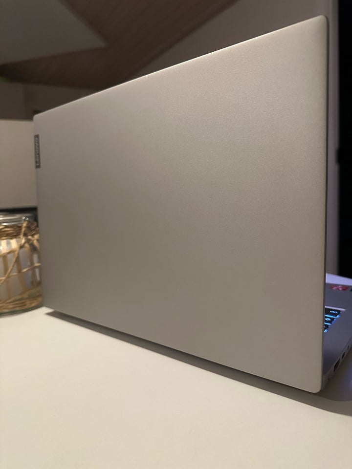 Lenovo Ideapad S340, 3.70 GHz, 8 GB ram